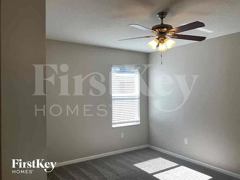 10108 Perthshire Cir — Photo 5
