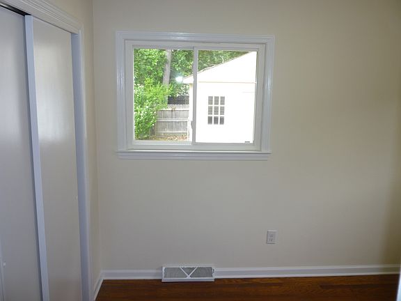 4th image of 3823 Milan Ave SW
