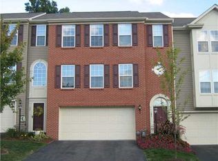 195 Southern Valley Ct, Mars, PA 16046