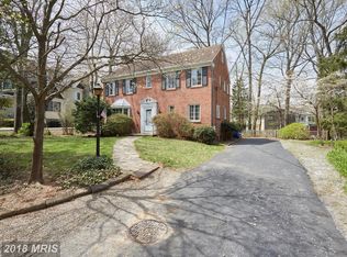 7714 Radnor Rd, Bethesda, MD 20817