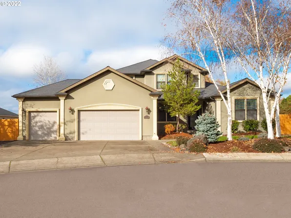 406 Augusta Ct, Winchester, OR 97495