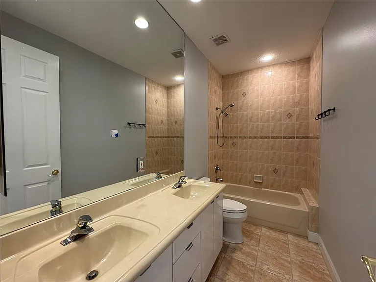 11165 Whitehawk St — Photo 10