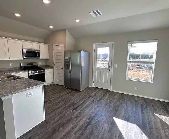 11612 S 274th East Ave — Photo 5