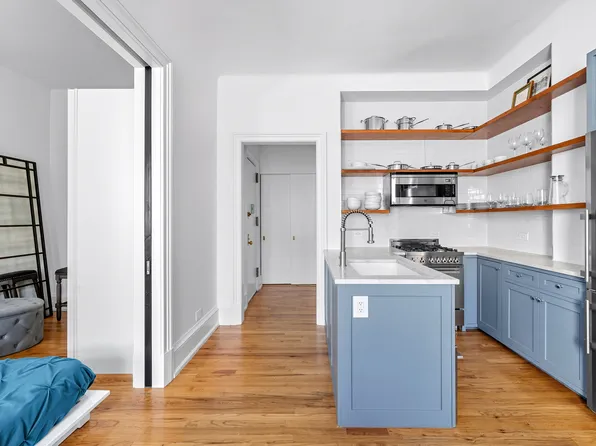 308 West 106th Street image 3 of 9