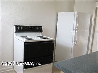 1st image of 6933 Jack Horner Ln