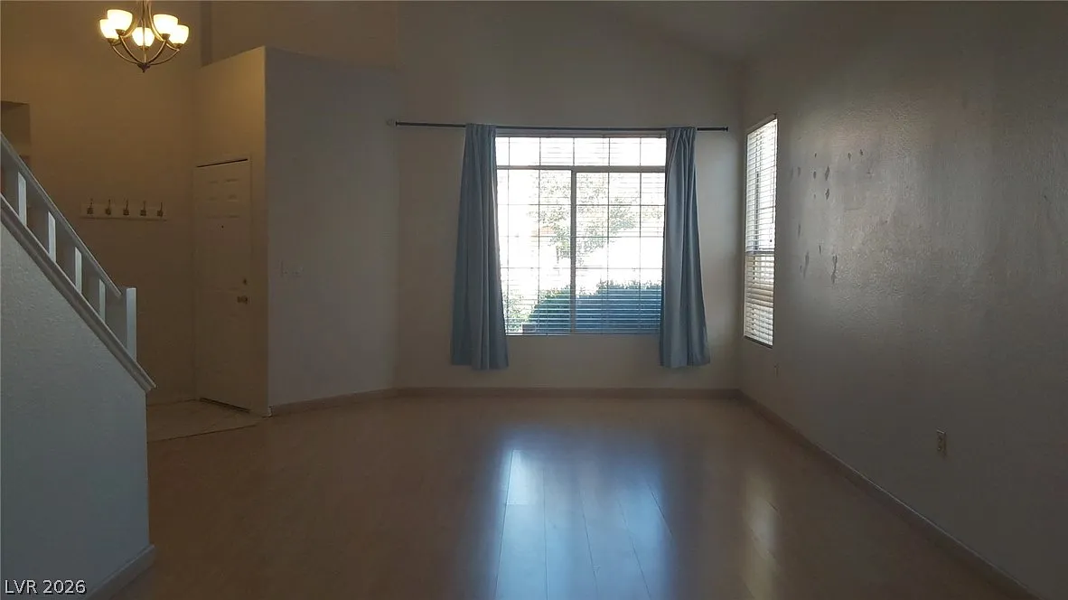 3 bed, 2.5 bath, 1990 sqft, $2,445 — Photo 3