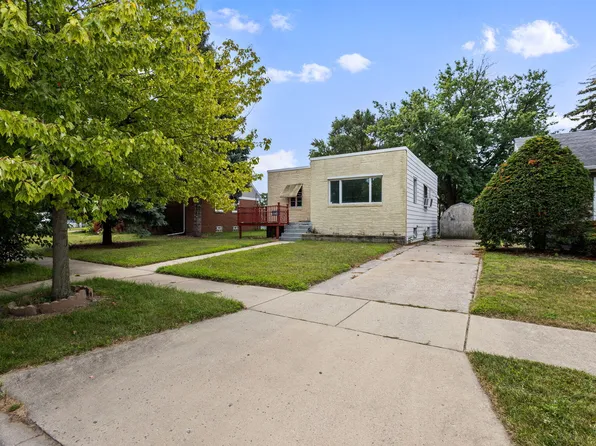 2824 Gibson Pl, Hammond, IN 46323