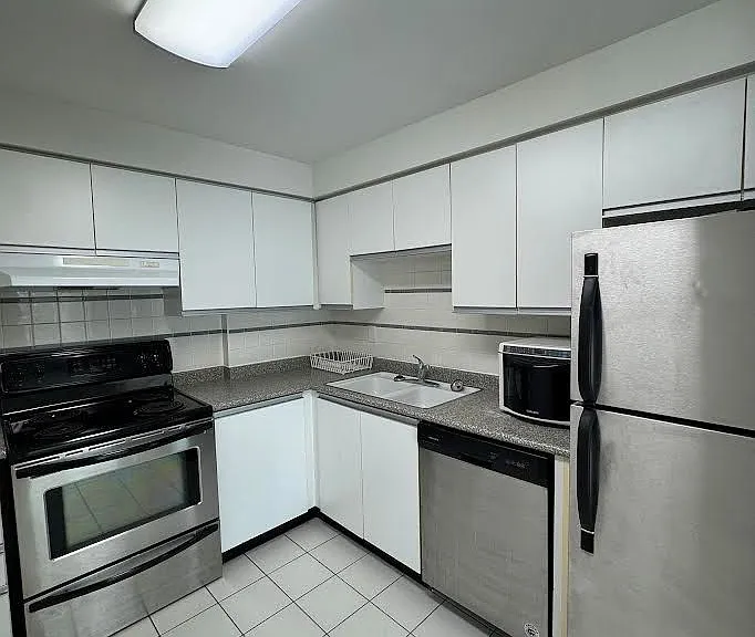 298 Jarvis St #307 — Photo 12