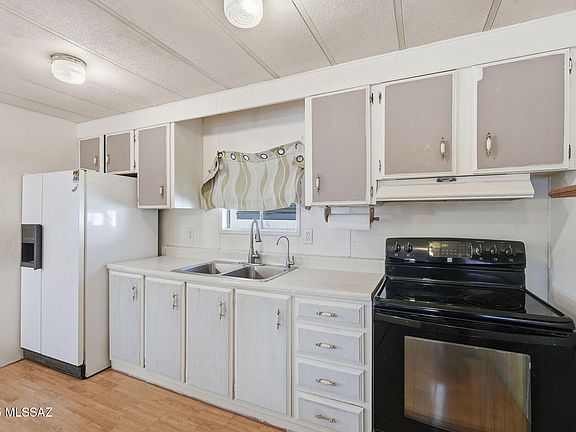 5th image of 2420 W Calle Comodo