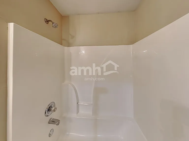 2321 Devonshire Dr — Photo 16