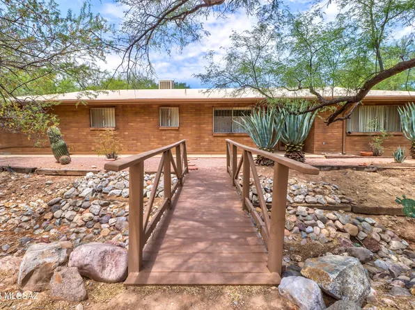 2419 N Shade Tree Ln, Tucson, AZ 85715