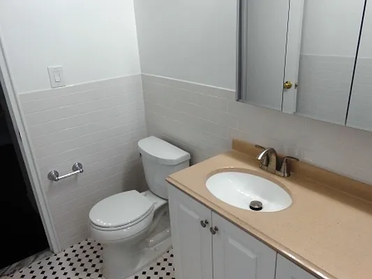 Sold by City Apt Group LLC | media 13