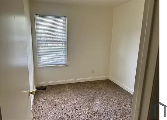 4309 Dana St — Photo 7