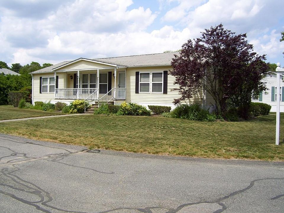 2nd image of 58 Mountain Ash Dr