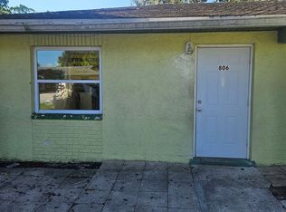 806 56th Ave E, Bradenton, FL 34203