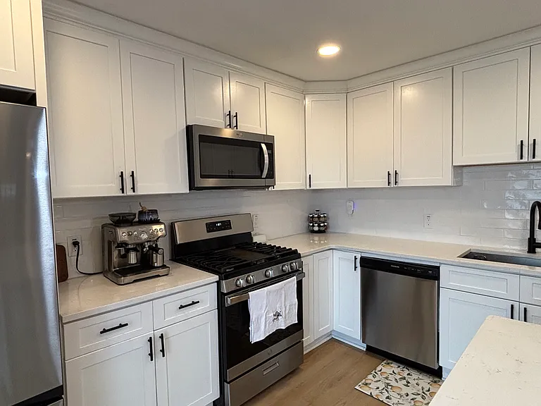 1443 Belmont Ave SE — Photo 8