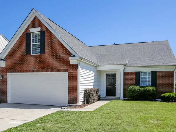 12705 Walking Stick Dr, Charlotte, NC 28278