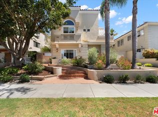915 12th St APT 4, Santa Monica, CA 90403
