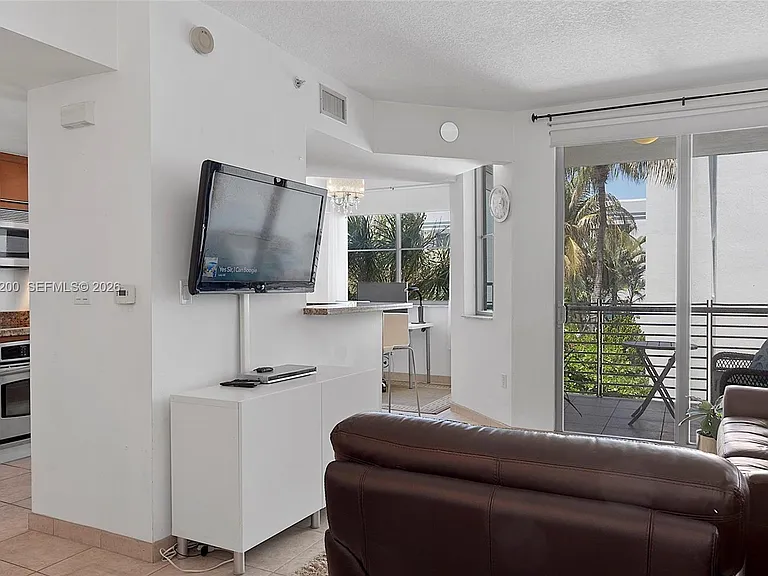 110 Washington Ave #1502 — Photo 38