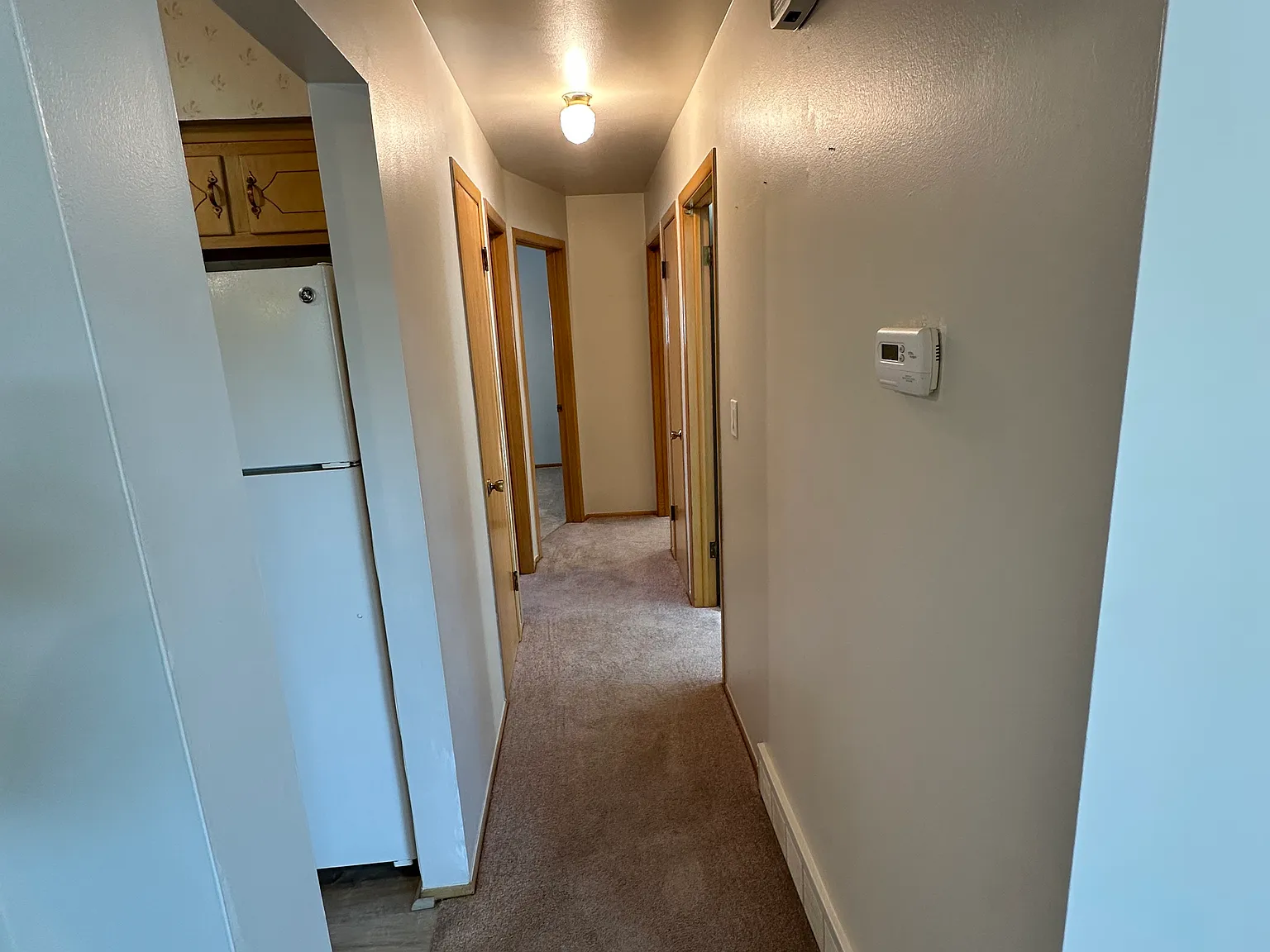 3 bed, 1000 sqft, $2,000 — Photo 4