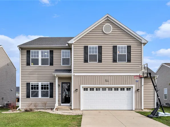 1112 Gardner Pond Ln, Vicksburg, MI 49097