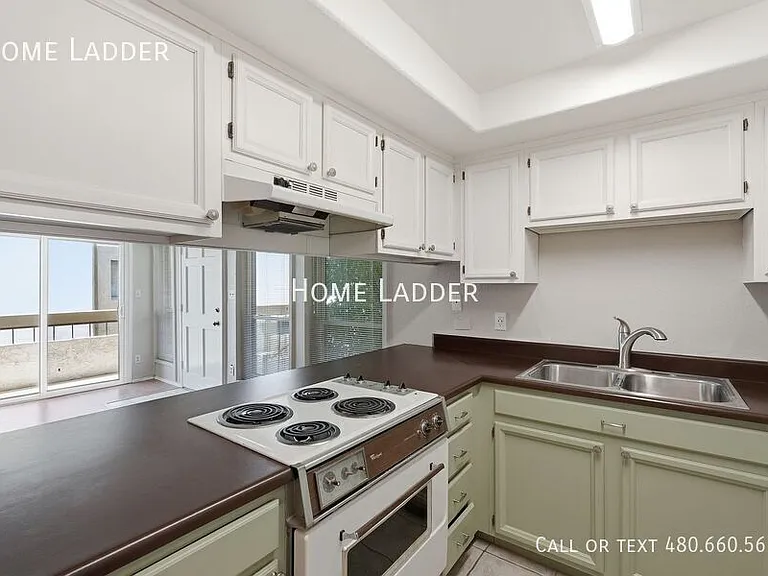 3002 N 70th St #244 — Photo 11