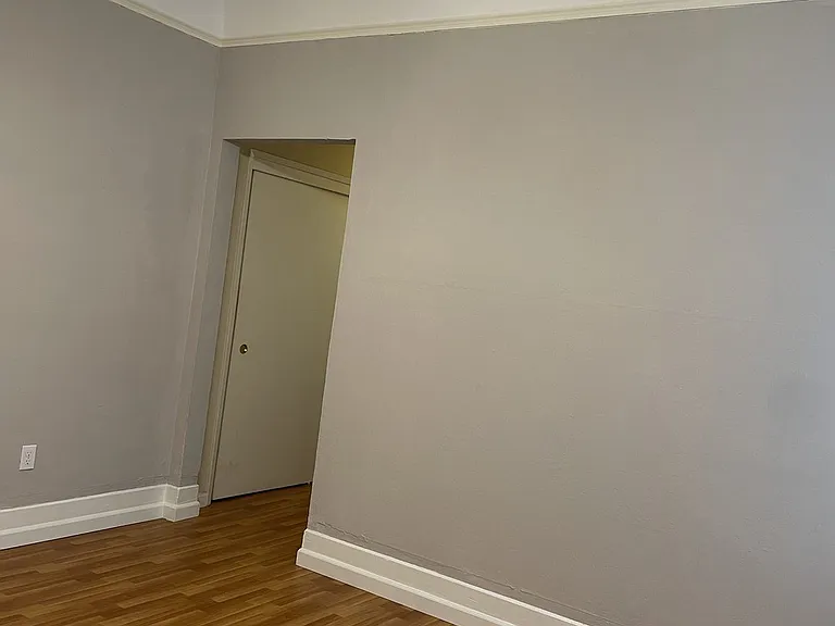 1729 Pine St #1 — Photo 4