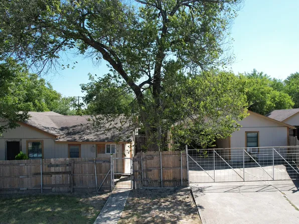 1995 CROSS ST, New Braunfels, TX 78130