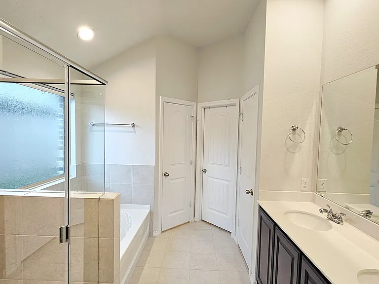 3521 Tahiti Ln — Photo 17