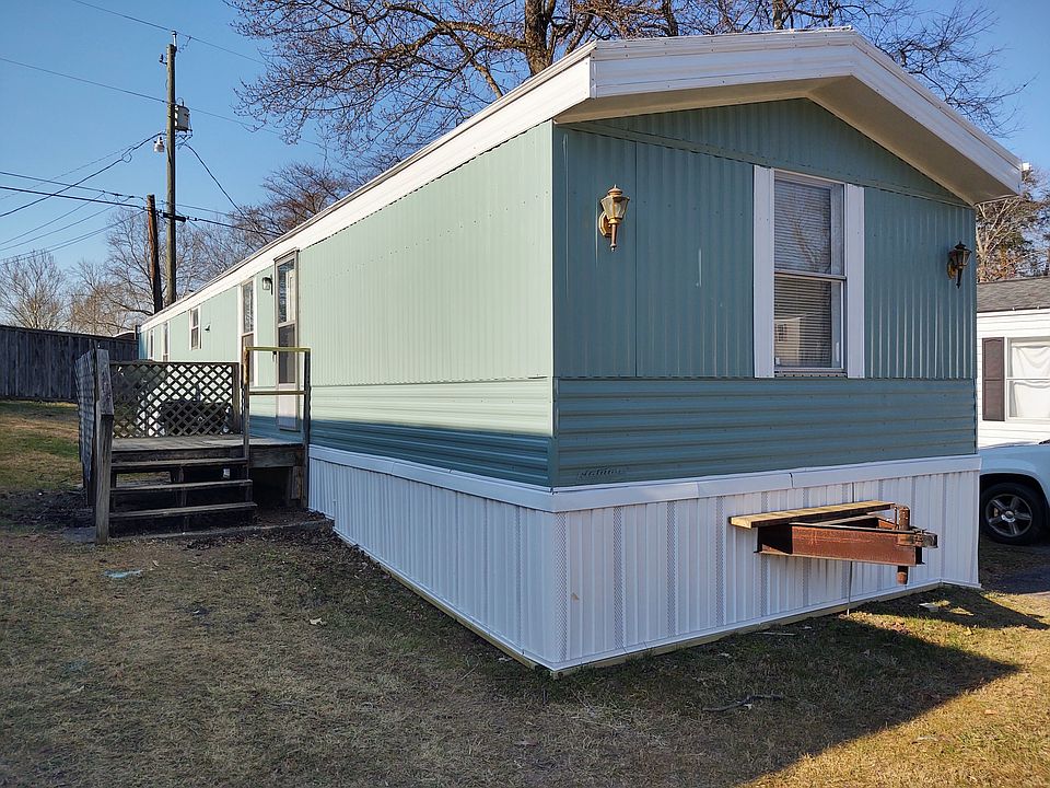 1st image of 2225 Country Estates Way