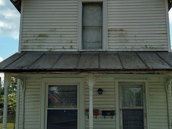 2nd image of 56 Grove Ave