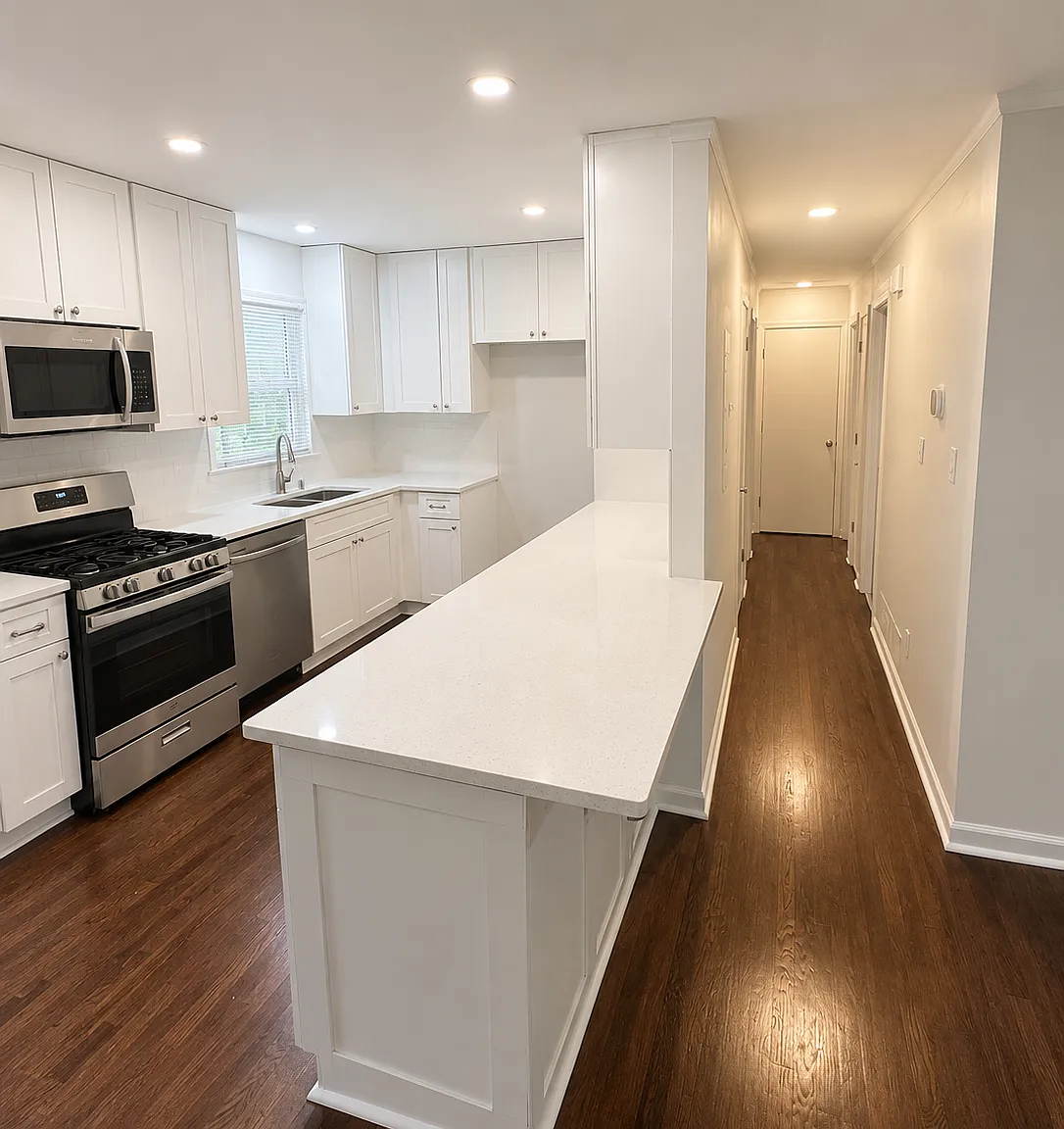 3 bed, 1100 sqft, $1,750 — Photo 1