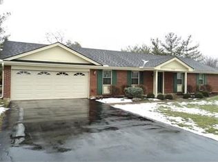 7730 Essington Cir, Dayton, OH 45459