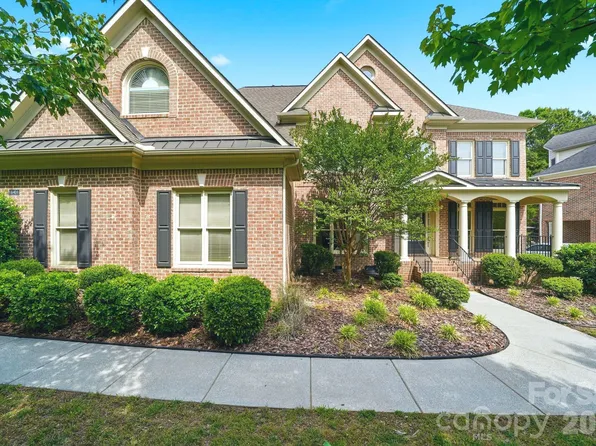 16408 Sutters Run Ln, Huntersville, NC 28078