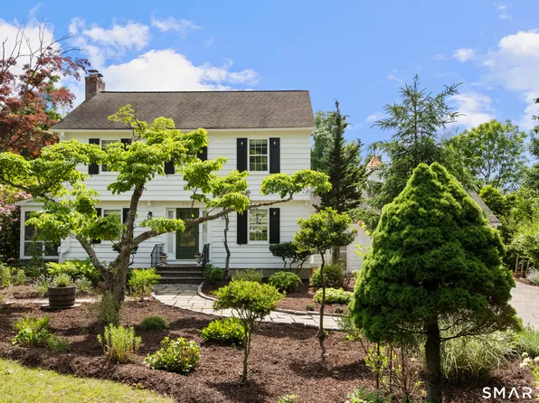 102 Whisconier Road, Brookfield, CT 06804