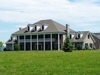 ＴＡＬＳ　ＯＦ　ＴＯＭＯＲＲＷ The Quencher H2.0 FlowState™ Tumbler | 64 OZ – Stanley 1913