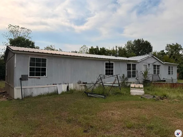 907 Brooks St, New Boston, TX 75570