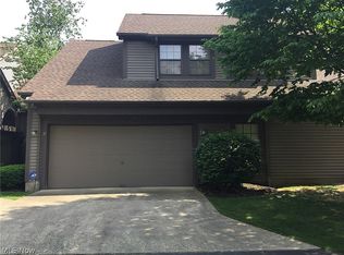 1223 Red Tail Hawk Ct UNIT 3, Boardman, OH 44512