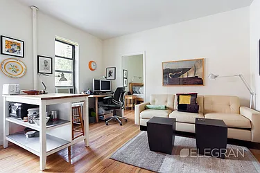 Rented by (Legacy) Elegran