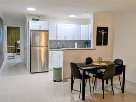 3855 SW 79th Ave, Miami, FL