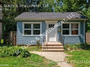 18002 Armitage Ct, Homewood, IL 60430