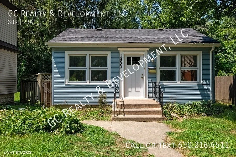 18002 Armitage Ct photo 1