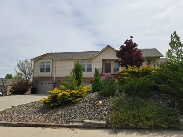 1300 Maple St, Chadron, NE 69337