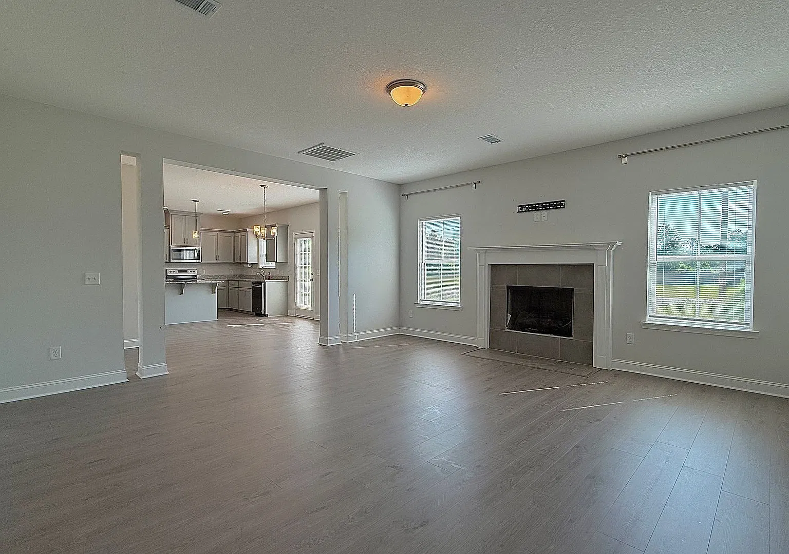 Available Now + Lawn Care Included! (Pet Friendly) | $500 Rent Credit — Photo 4