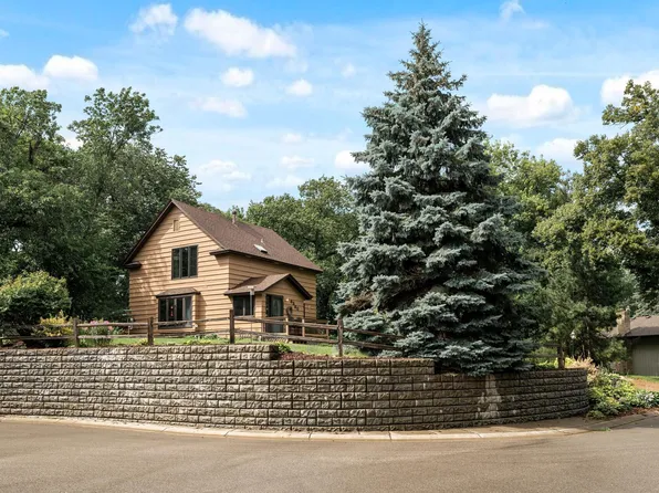 6330 Forest Cir, Excelsior, MN 55331