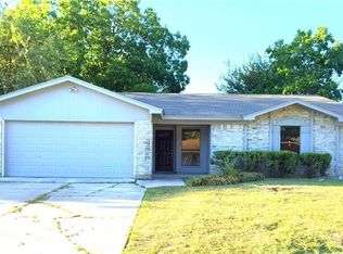 125 Countryside Dr, Arlington, TX 76014
