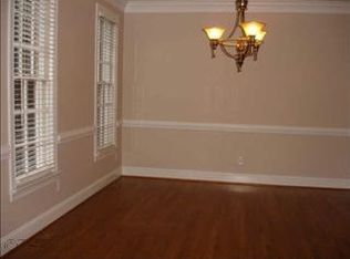 2701 Saint Andrews Ct, Jamestown, NC 27282