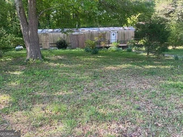 61 Kathy Ln photo 1