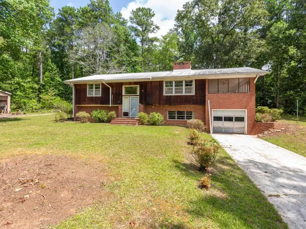 433 Ellies Ln, Anniston, AL 36207