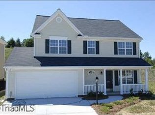 4628 Midstream Crossing Dr, Clemmons, NC 27012